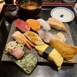 鮨・酒・肴　杉玉 南森町的實拍圖