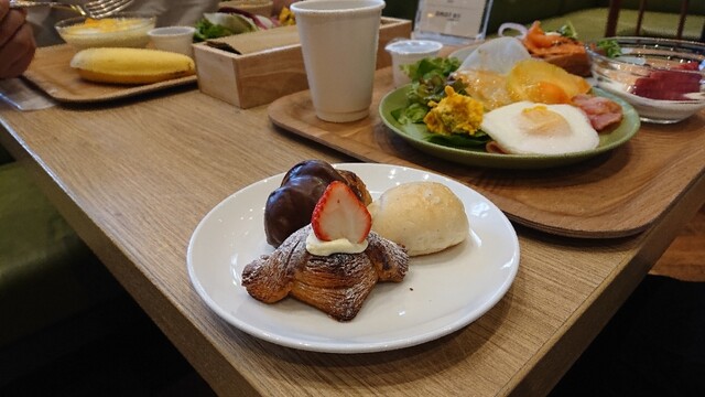 OMO カフェ＆バル的實拍高清圖