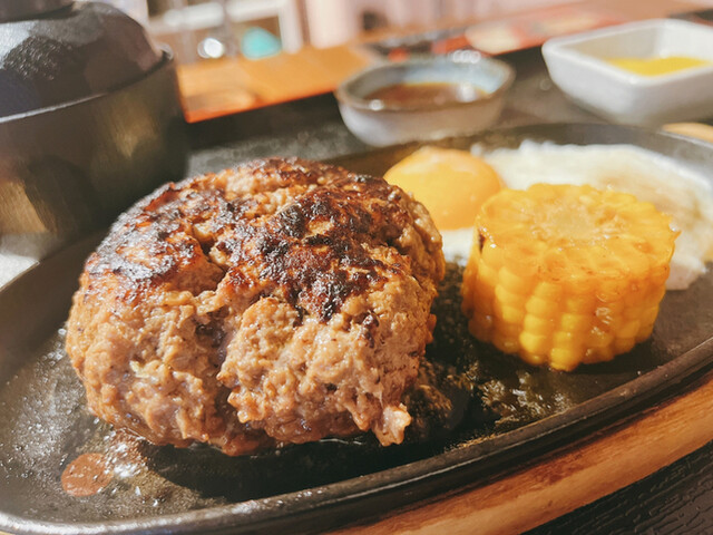 あか牛焼肉と馬刺し たべとも的實拍高清圖