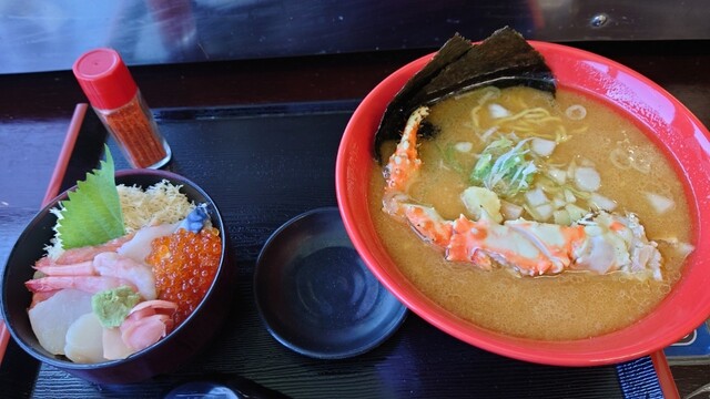 マルカイチ水産 海鮮炉端焼き的實拍高清圖