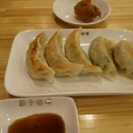 recommendations for 24時間 餃子酒場 五反田店