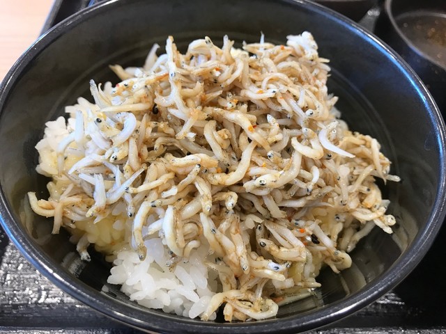吉野家 ビエラ岸辺健都店的實拍高清圖