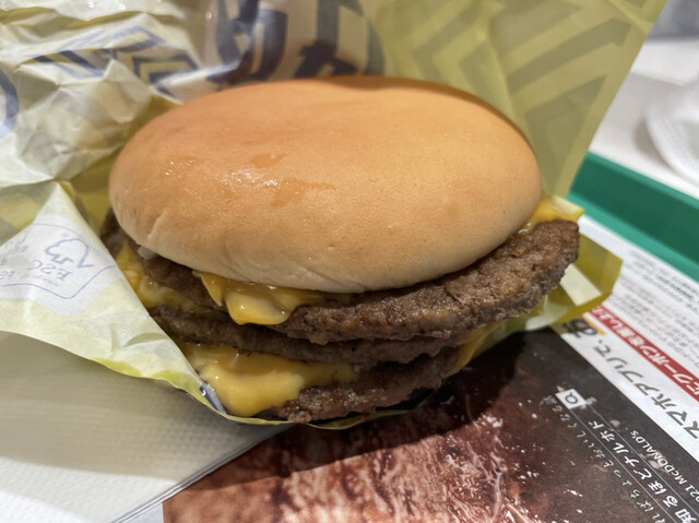 マクドナルド JR難波駅前店的實拍高清圖