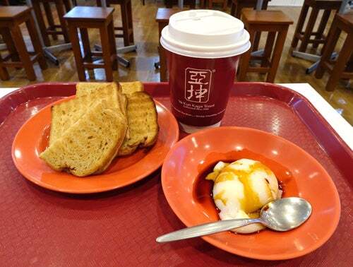 Ya Kun Kaya Toast 霞が関ビル店的实拍图