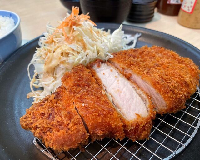 梅八 阪急三番街店的實拍高清圖