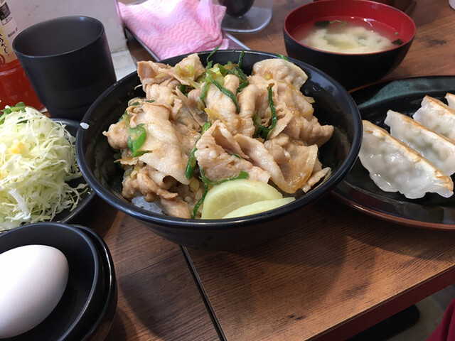 伝説のすた丼屋 蒲田店的实拍高清图