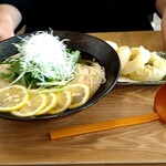 ツムグ ラボ的实拍图