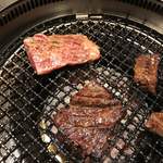 焼肉DINING 牛勢 上野店的实拍图