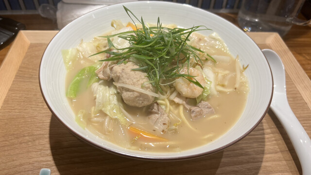 だし家横丁 まえだ的实拍高清图