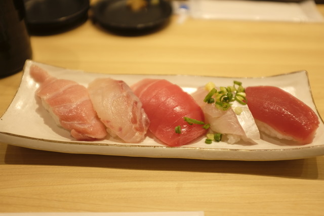 大起水産回転寿司 京都タワーサンド店的實拍高清圖