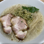 recommendations for 塩らーめん専門 ひるがお 大阪エディオンなんば本店