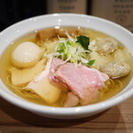 麺屋 彩音的實拍圖