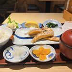 焼魚定食と釜戸ごはん 梅田食堂的實拍圖