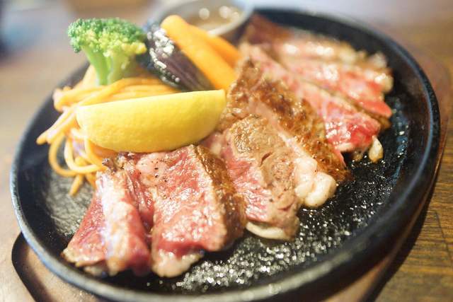 おぐに牧場牛肉販売所的实拍高清图
