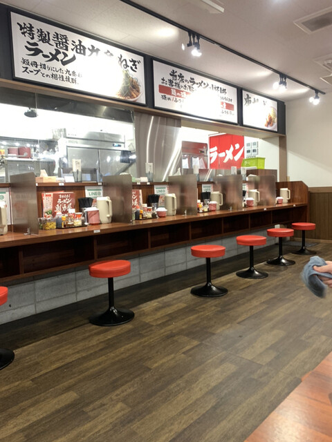 ラーメン魁力屋 西大路西ノ京店的实拍高清图