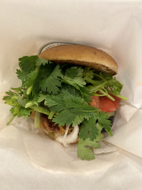 フレッシュネスバーガー 白山駅前店的實拍高清圖