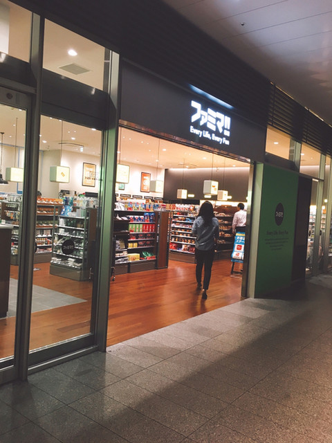 ファミマ!! 秋葉原UDX店的實拍高清圖