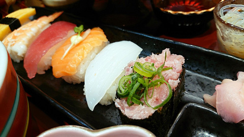 和食と甘味処 漱石 KYOTO店的实拍图