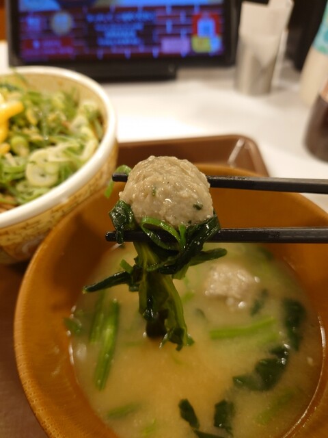 すき家 枚方渚内野店的实拍高清图