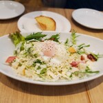 ダイニングカフェSenka 福岡空港店的实拍图