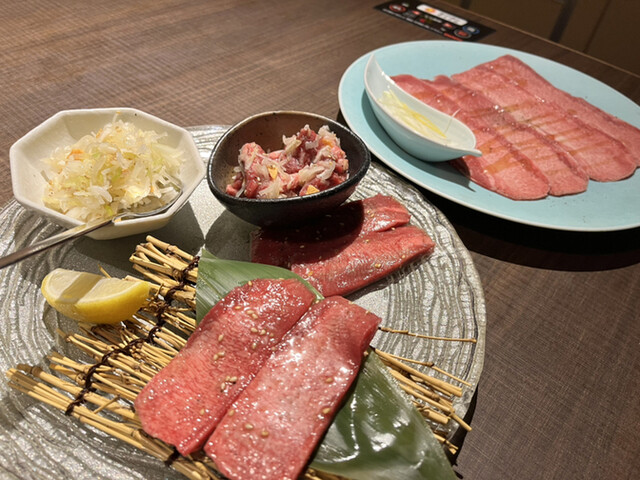 焼肉トラジ 麻布十番店的实拍高清图
