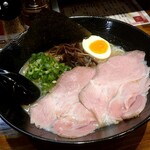 中華そば 錦 伏見店的实拍图