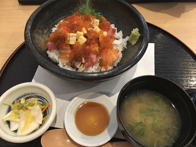 居酒屋 天金 東支店的實拍高清圖