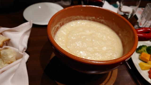 チーズフォンデュ＆ステーキ＆ワイン ケルン 本店的实拍高清图