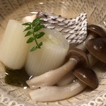 青山鮨孝的實拍圖