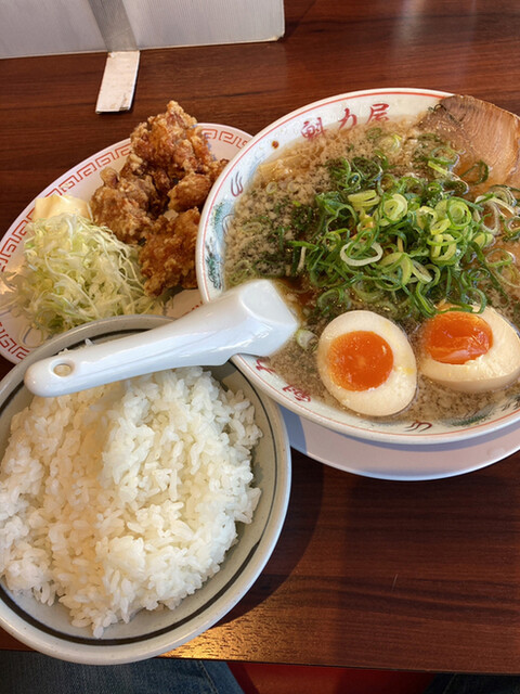 ラーメン魁力屋 西大路西ノ京店的实拍高清图