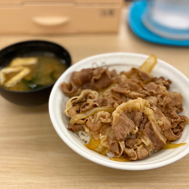 松屋 大阪本町店的實拍高清圖