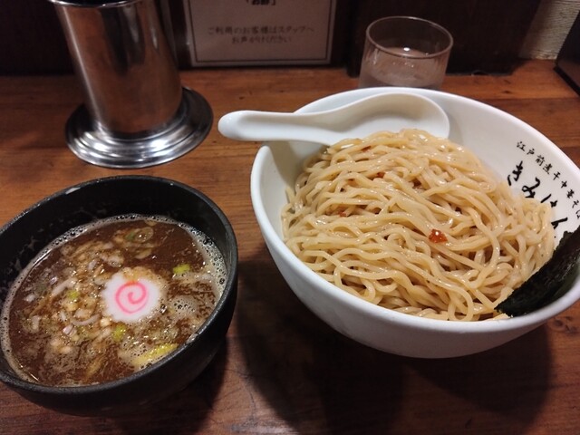 江戸前煮干中華そば きみはん 総本店的实拍高清图