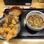 天丼てんや 曙橋店的實拍圖