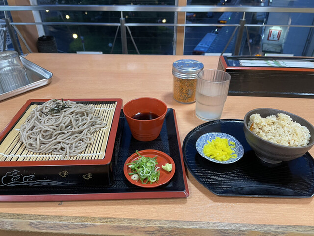 麺座 寝屋川市駅店的實拍高清圖