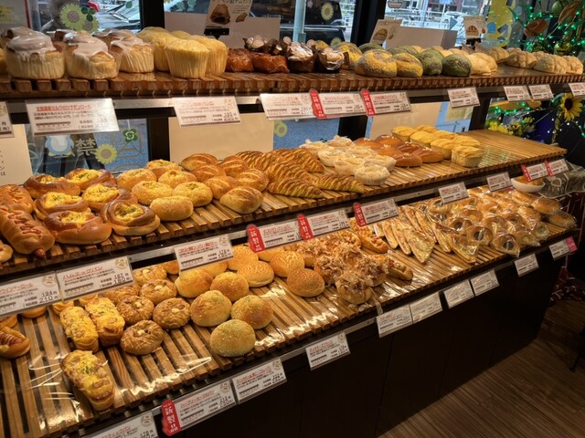 recommendations image for ベーカリー&カフェ ヤマザキ 田原町店