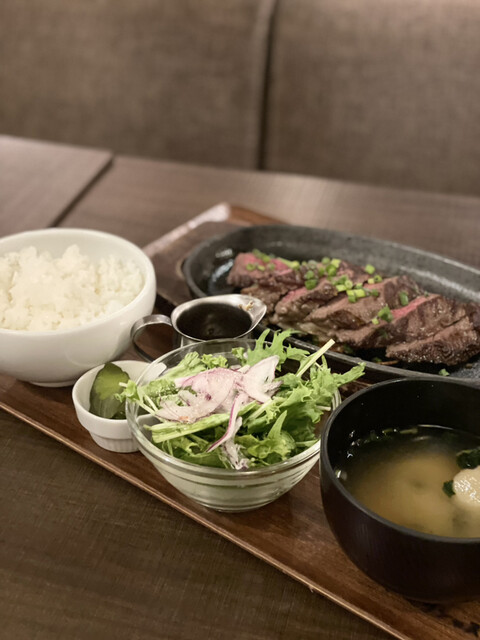 ワイン酒場 GabuLicious 銀座店的实拍高清图