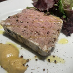 Pizzeria Bar Trico 新橋本店的实拍图