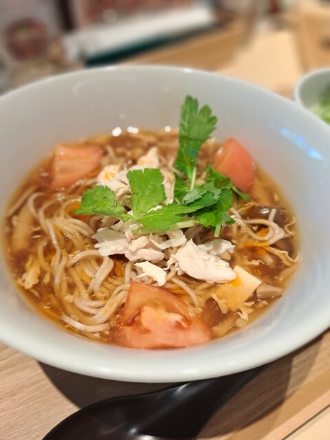 おかゆと麺 粥餐庁 グランフロント大阪店的实拍高清图