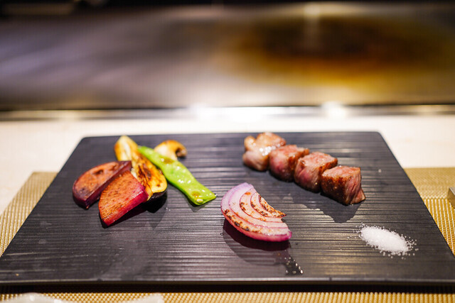 recommendations image for 鉄板焼 ステーキ 北野坂