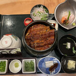 まるや本店 東京ミッドタウン店的实拍图