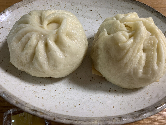 551蓬莱 新幹線新大阪駅店的實拍高清圖