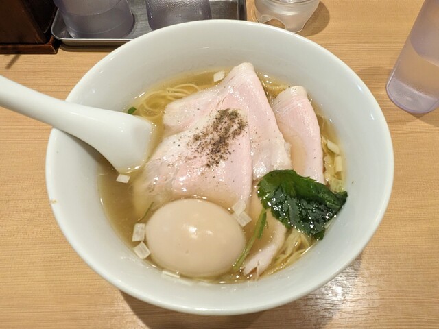 らぁ麺 はやし田 赤羽店的实拍高清图
