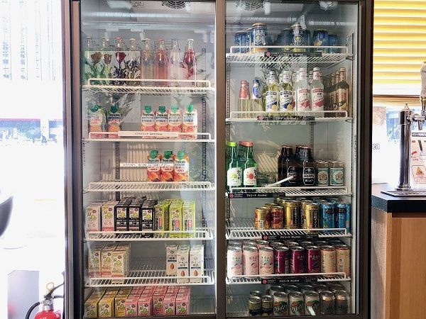 SHARE LOUNGE TSUTAYA 田町駅前店的实拍高清图