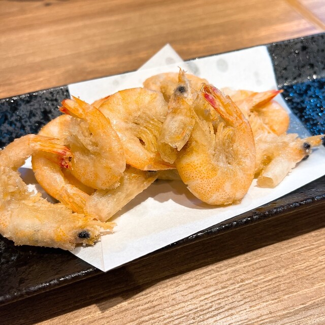 すし屋魚真 下北沢店的實拍高清圖