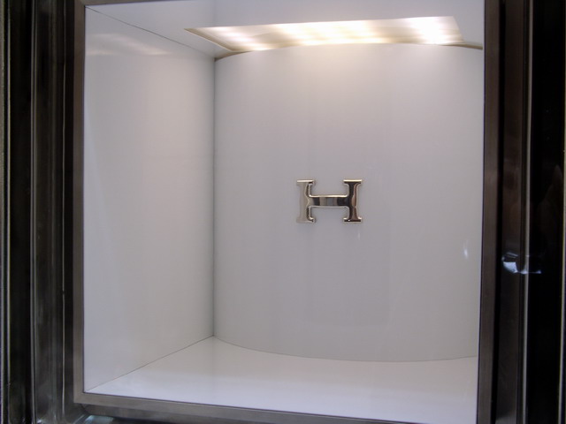 recommendations image for ピュイフォルカ シャンパンバー HERMES 銀座店