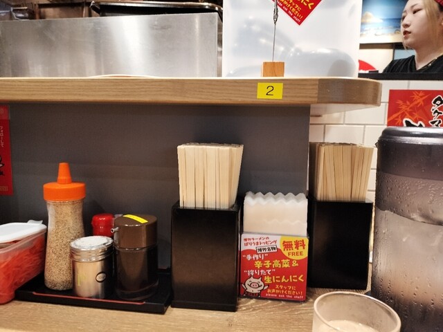 元祖 糸島ラーメン銅羅 福岡空港店的實拍高清圖