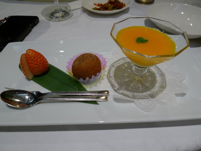 新橋亭的實拍高清圖