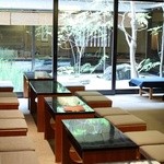 鶴屋吉信的实拍图
