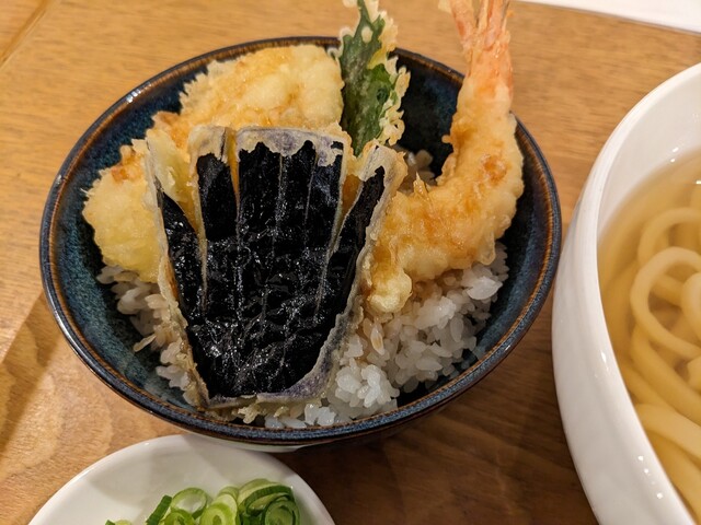 うどんダイニング 弥栄的實拍高清圖