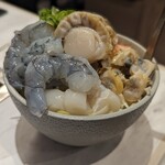 両国だしもんじゃ もんじ 新宿西口パレット店的實拍圖